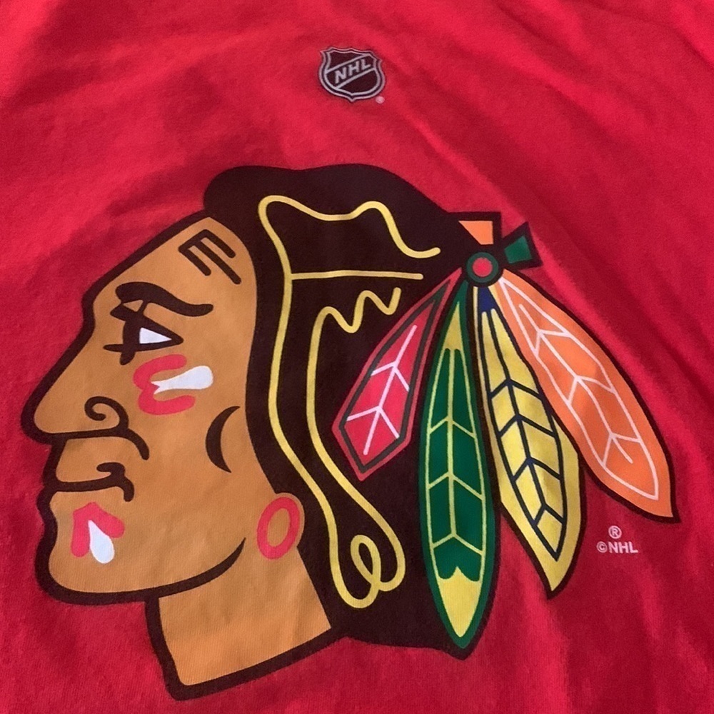 CHICAGO Blackhawks Jonathan Toews TShirt - Picture 4 of 8